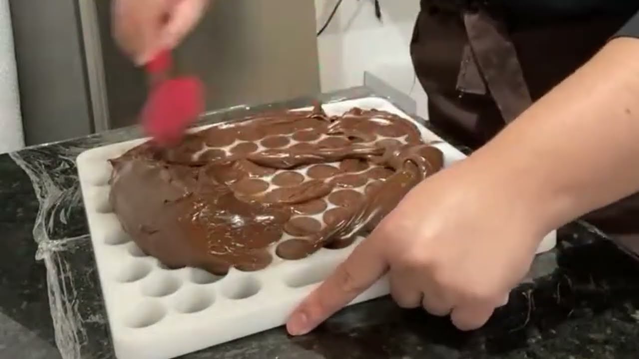 Ponto e validade do brigadeiro e USANDO A PLACA DE BRIGADEIROS | Deylla Stange
