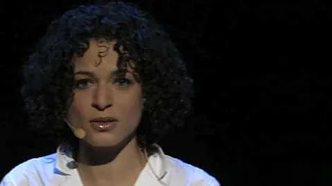 Mon pre, ce faussaire: Sarah Kaminsky at TEDxParis
