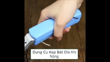 Dụng Cụ gắp nóng đồ ăn giúp kẹp bát đĩa mỗi khi hấp hoặc lấy ra từ lò vi sóng