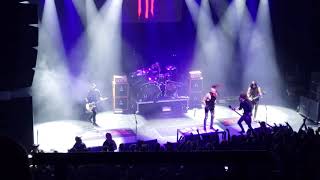Hellyeah paying  tribute to Pantera by playing I'm Broken, Mouth for War, and Walk