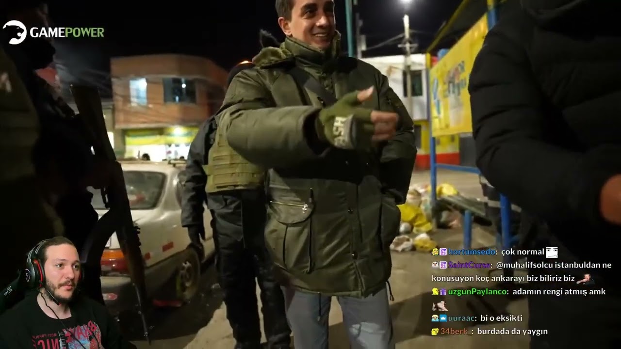 Toqtir Uzaya En Yakın Yerleşim Yerine Yolculuk izliyor Ruhi çenet 1/2