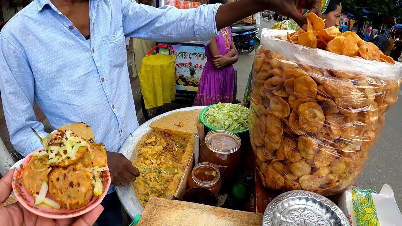 Most Popular Bhel Puri, Jhal Muri and Kati Kulfi Ice cream Famous