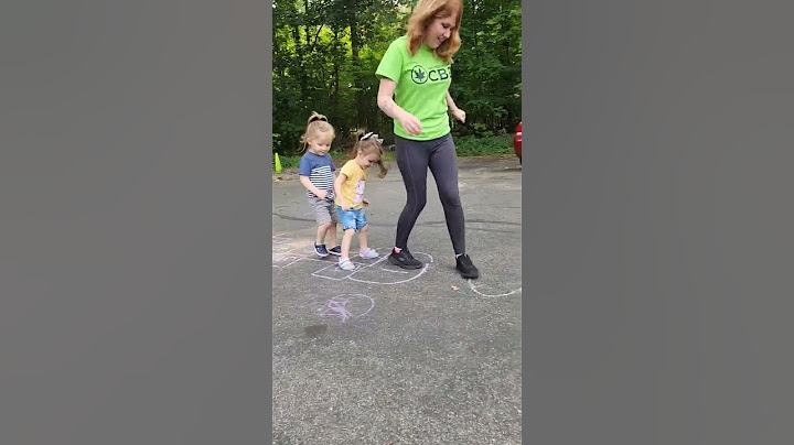 Let's play outside! #twins #kids #local #outdoors #chalk #playing #cute #youtubeshorts