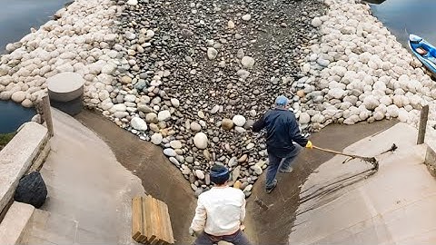 Barge unloading 4200 tons of pebbles - Relaxing flow - Relaxing video - Vlog of work on barge