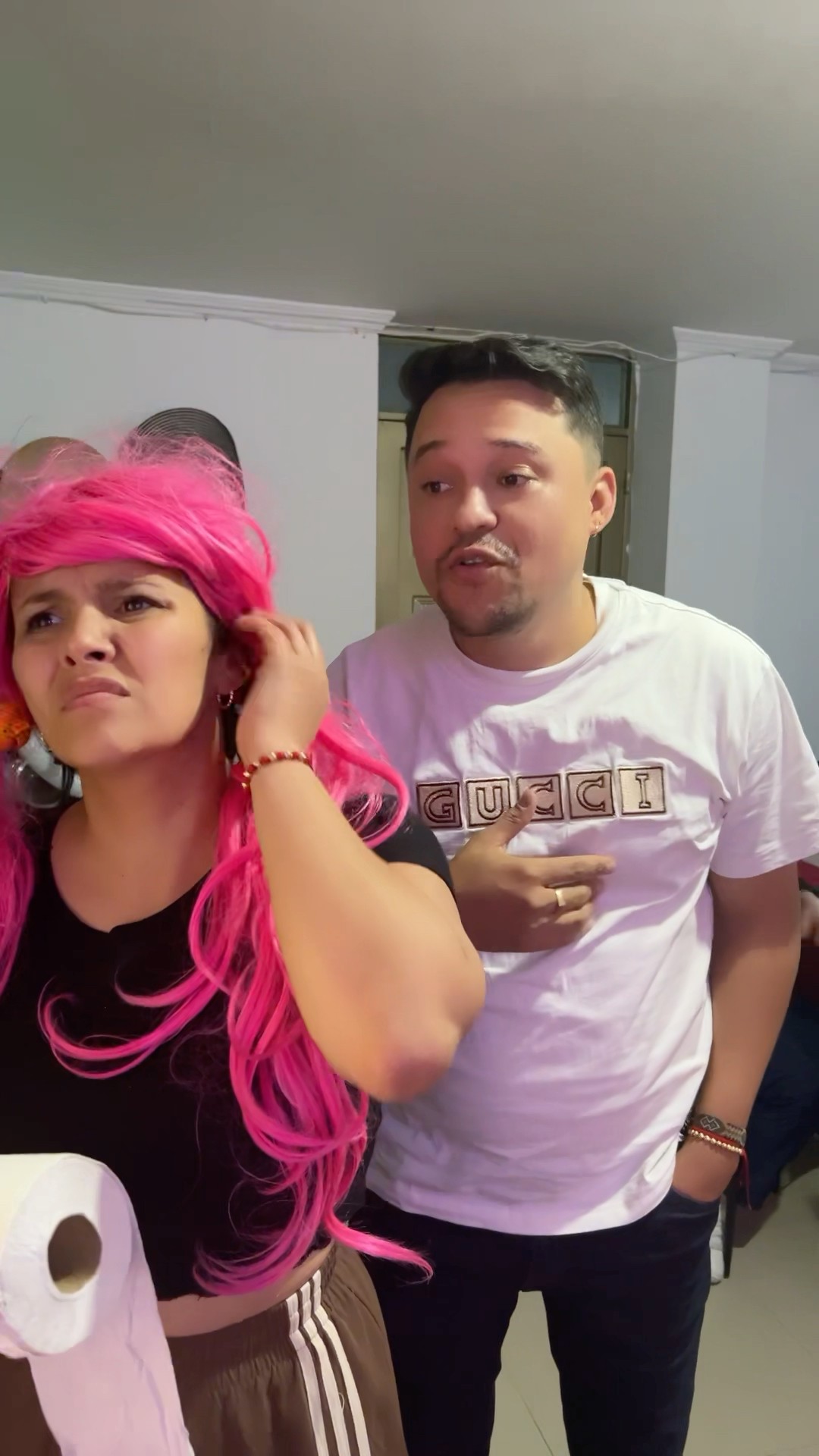El niño envidioso #humor #cosasdefamilia #shortviral #youtubeshorts