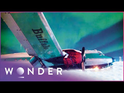 Training New Pilots To Fly DC-3 Warplanes In The Arctic Circle | Ice Pilots NWT | Wonder