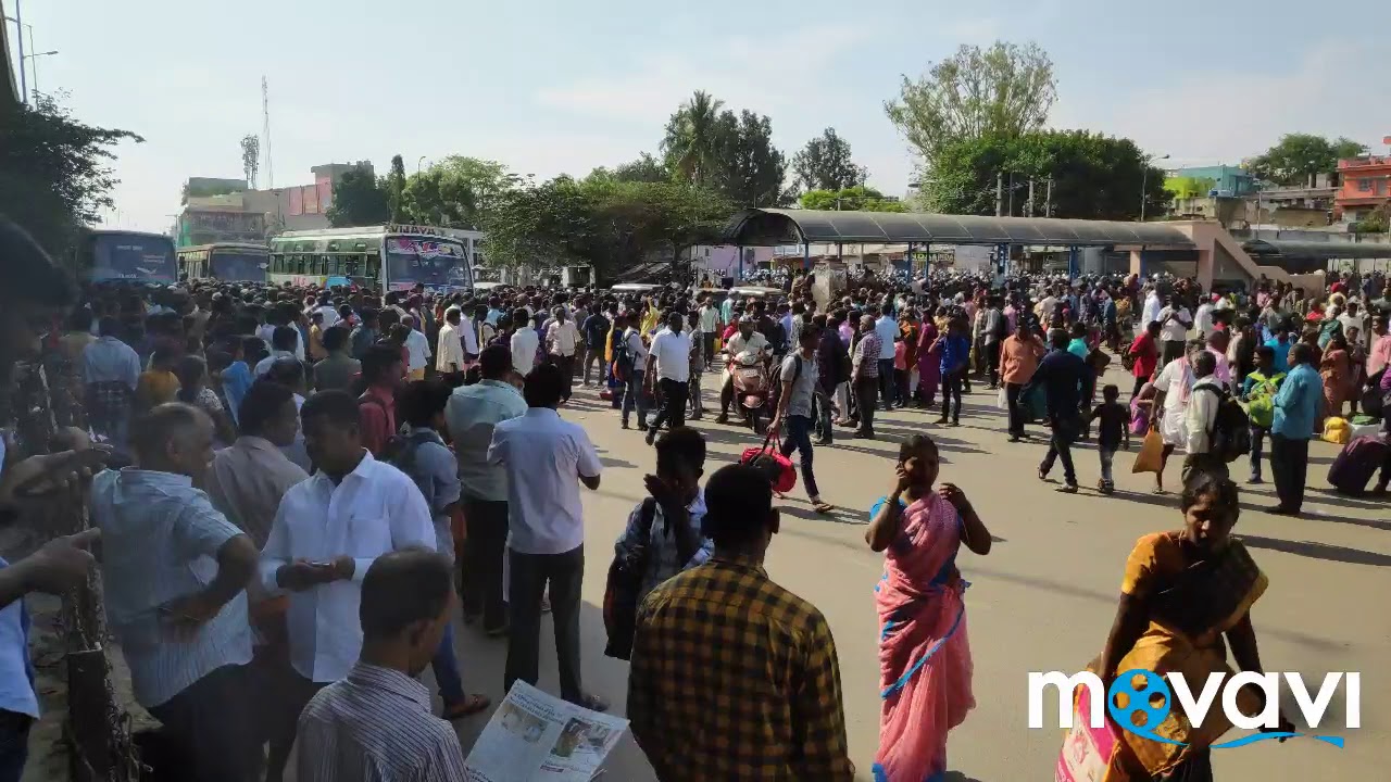 Election 2019: People waiting for bus in Hosur bus station, Krishnagiri.
