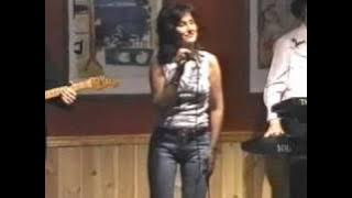 Download lagu Crystal Chandeliers (LIVE) - Heidi Hauge