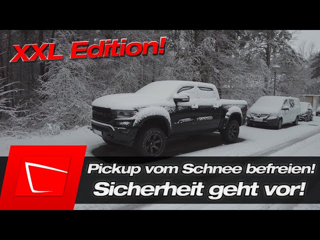 Auto Schnee entfernen mit Schneebesen - Sicherheit vor Lackzustand - Pickup  von Schnee befreien 