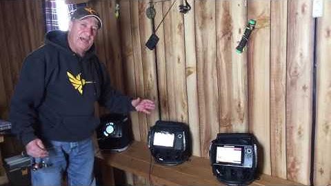 Ice Fishing - Flashers vs. 2D Sonar Units