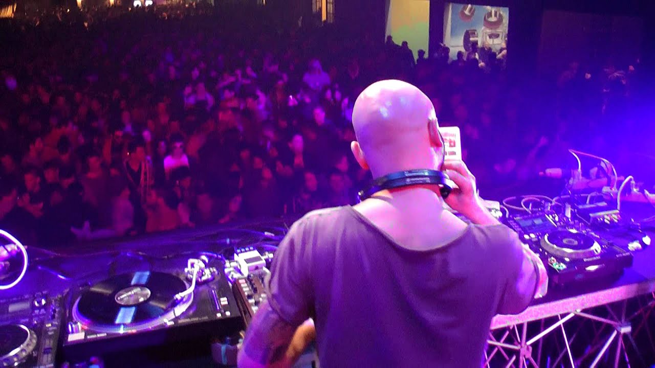 MAX D BLAS @ ALTAVOZ Evento Internacional de Musica Electronica Venice ITA 02.03.2013 video2