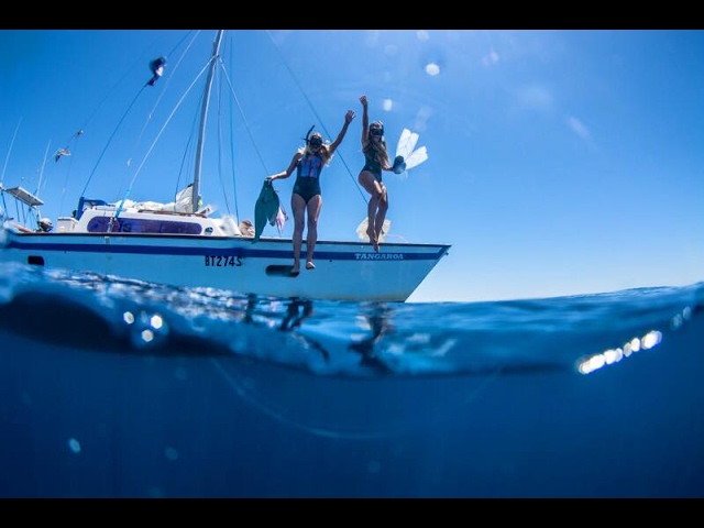 Sailing Tangaroa - Boat Work and Under Water Jetty Coral Gardens