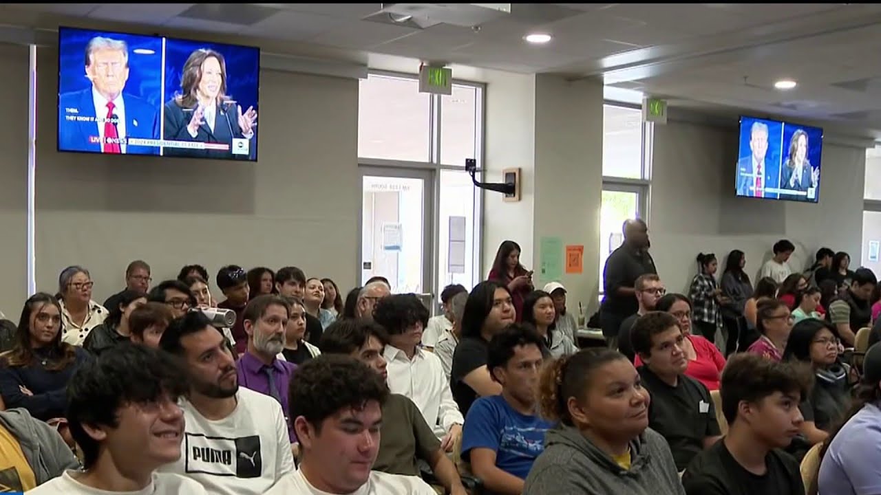 College students react to presidential debate | NBC 7 San Diego - YouTube