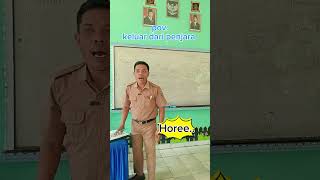 kayaknya perlu di merahkan semua angka di kalender tu😅😅 #lawak #guru #sekolah #murid #anak #komedi