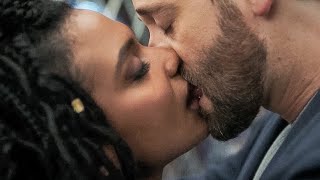 New Amsterdam 4X03 Kiss Scene - Max And Helen
