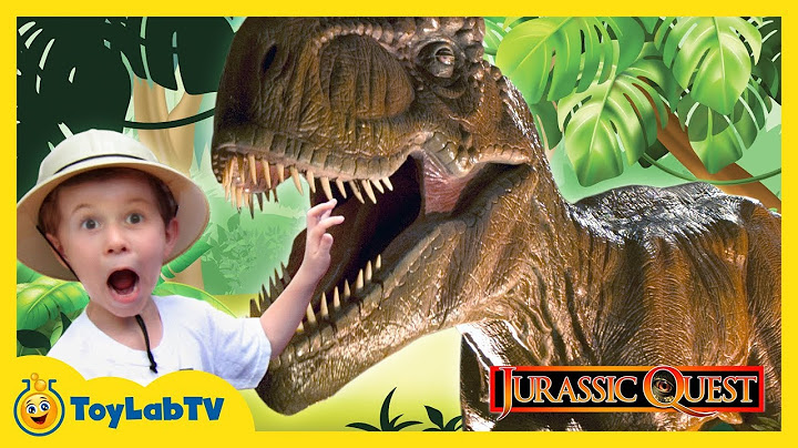 GIANT LIFE SIZE DINOSAURS Jurassic Quest Family Fun Amusement Park & Surprise Toy Opening Kids Video