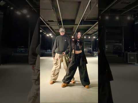 CHANEL Tyla Dance Trend Viral Tiktok Dance