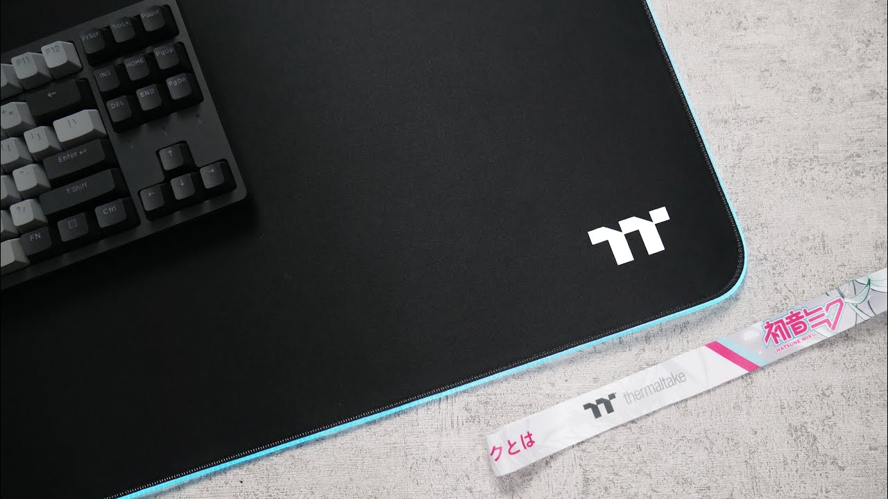 Thermaltake Level 20 RGB Extended Mousepad, Gliding tanpa batas