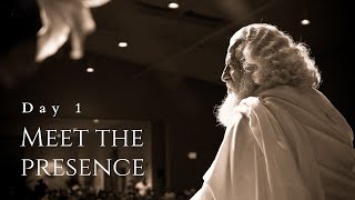 Yogiraj Live from Siddhanath Forest Ashram - Day 1
A Divine Experiential Satsang with THE PRESENCE, Yog~Martand Yogiraj Siddhanath. The youtube livestream will be followed by Shivaranjan Yoga Atmanaar.
Register for the follow up Shivaranjan Yoga Atmanaar at https://siddhanath.org/event/shivaranjan-yoga-atmanaar-nov-2025/ Yogiraj Live from Siddhanath Forest Ashram - Day 1