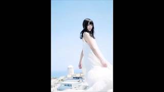 渡辺梨加、写真集で欅坂４６初の水着姿公開