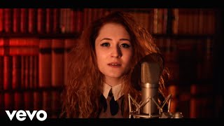 Video thumbnail of "Janet Devlin - Suantraí Meisciúil / Whisky Lullabies (Irish)"