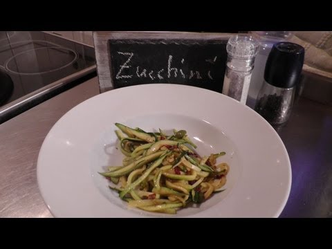 Zucchini-Spaghetti Rezept Nur Aus Gemüse  - Der Bio Koch #419