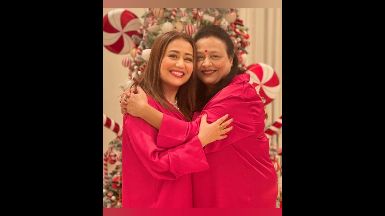 Neha kakkar ki mother ❤❤ 