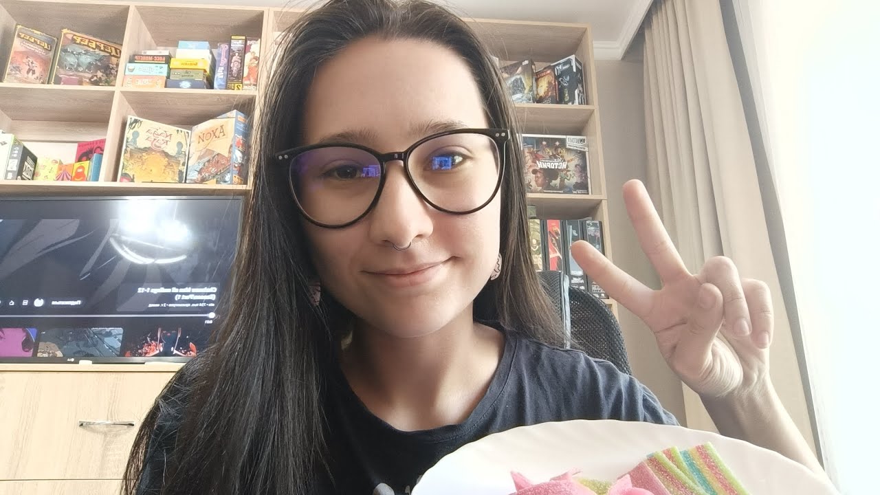 Sour jelly gummies ASMR (Soft eating and whisper sounds) 🍓