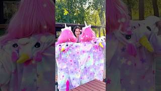 Double Unicorn - Double Show