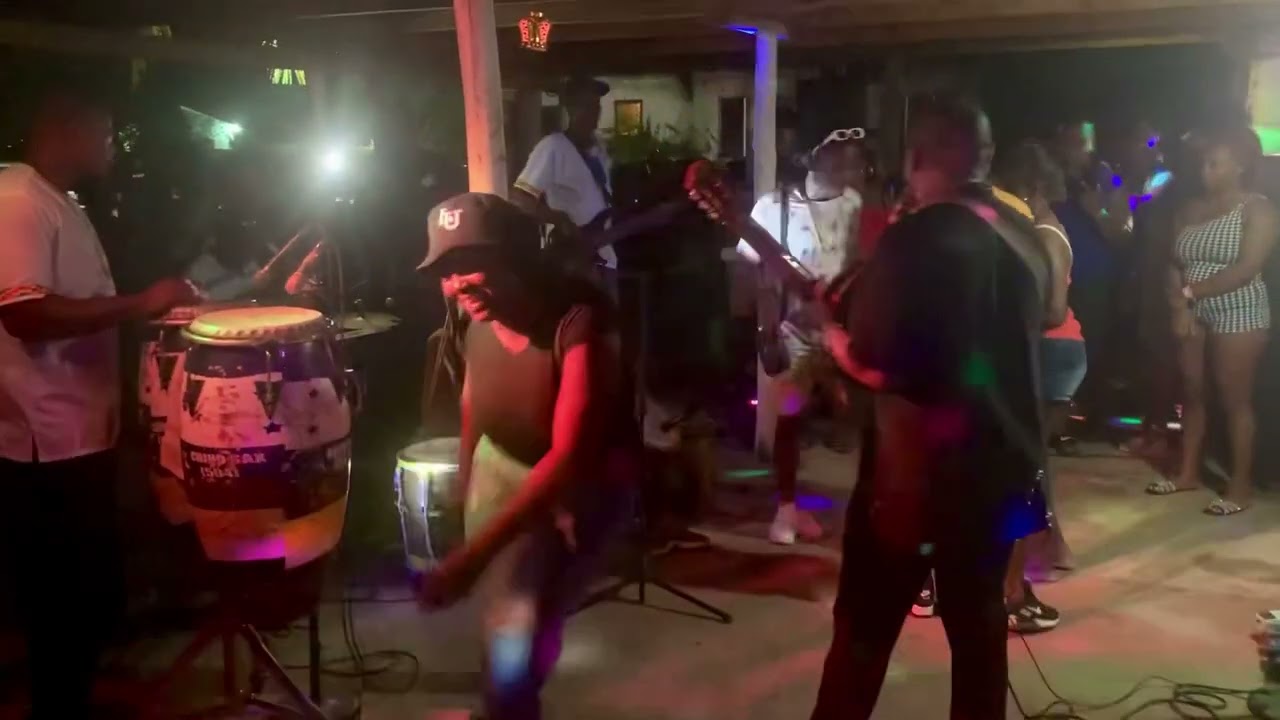 Puro rebane con Aurelio Martínez en Hudutu restaurante Tapou Ramos entretenimiento