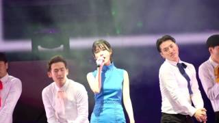 IU (아이유) 24 Steps Hong Kong Merry Xmas in Advance Fancam 161216