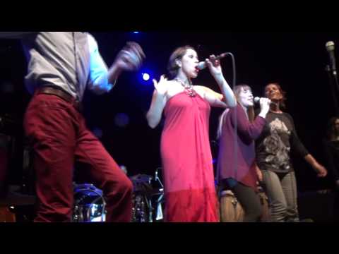 Pink Martini turkish song Bataclan Paris 2013