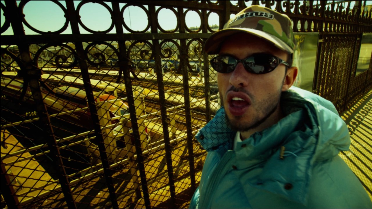 Watch mes sentiments (clip officiel) on YouTube Watch mes sentiments (clip officiel) on YouTube