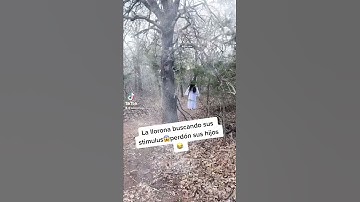 Thumbnail of La llorona buscando sus stimulus check 😂😂