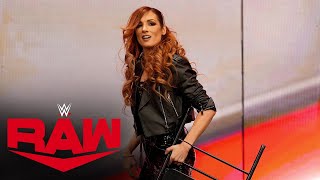Becky Lynch uses steel chair to make Bayley agree to a Steel Cage rematch: Raw, Jan. 30, 2023