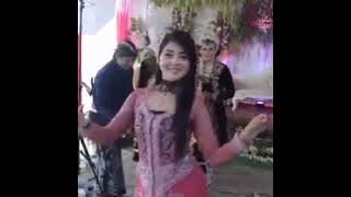 Dj slow 'isane mung nyawang' versi joget jathil