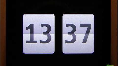 Digital clock in a phone - Qt for S60