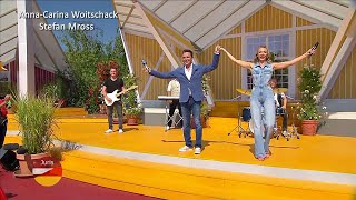 Anna-Carina Woitschack &amp; Stefan Mross - Hit-Medley (Immer wieder sonntags 07.08.2022)