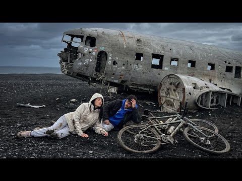 STRANDED IN THE MIDDLE OF NOWHERE, NO WATER! (Iceland Abandoned Plane)