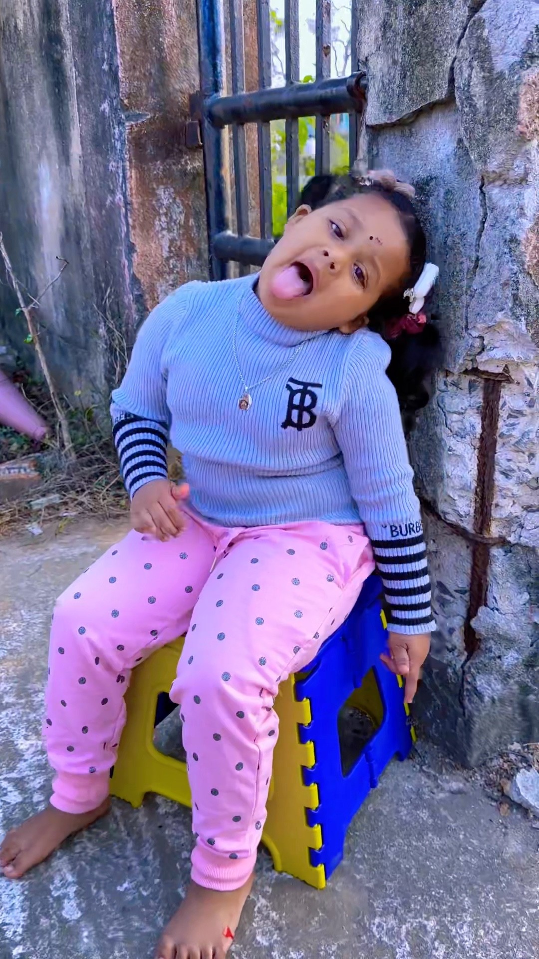 Misti Ko Beetle Ne Kat Liya??#mistihappylifestyle #shorts #viral #trending #shortsvideo