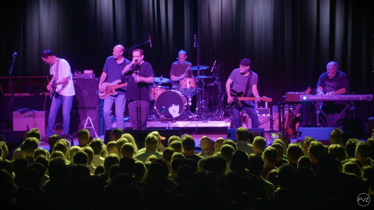 The Connells "Seven" [Live] YouTube