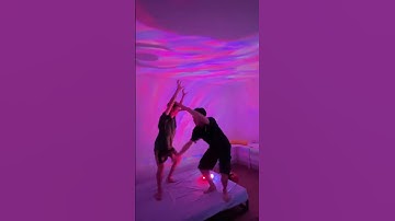 Đèn cực quang siêu chill mà giá chưa tới 90k