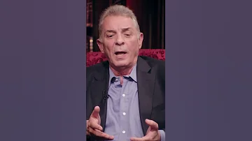 بداية محمود حميدة في مجال التمثيل السيرة 