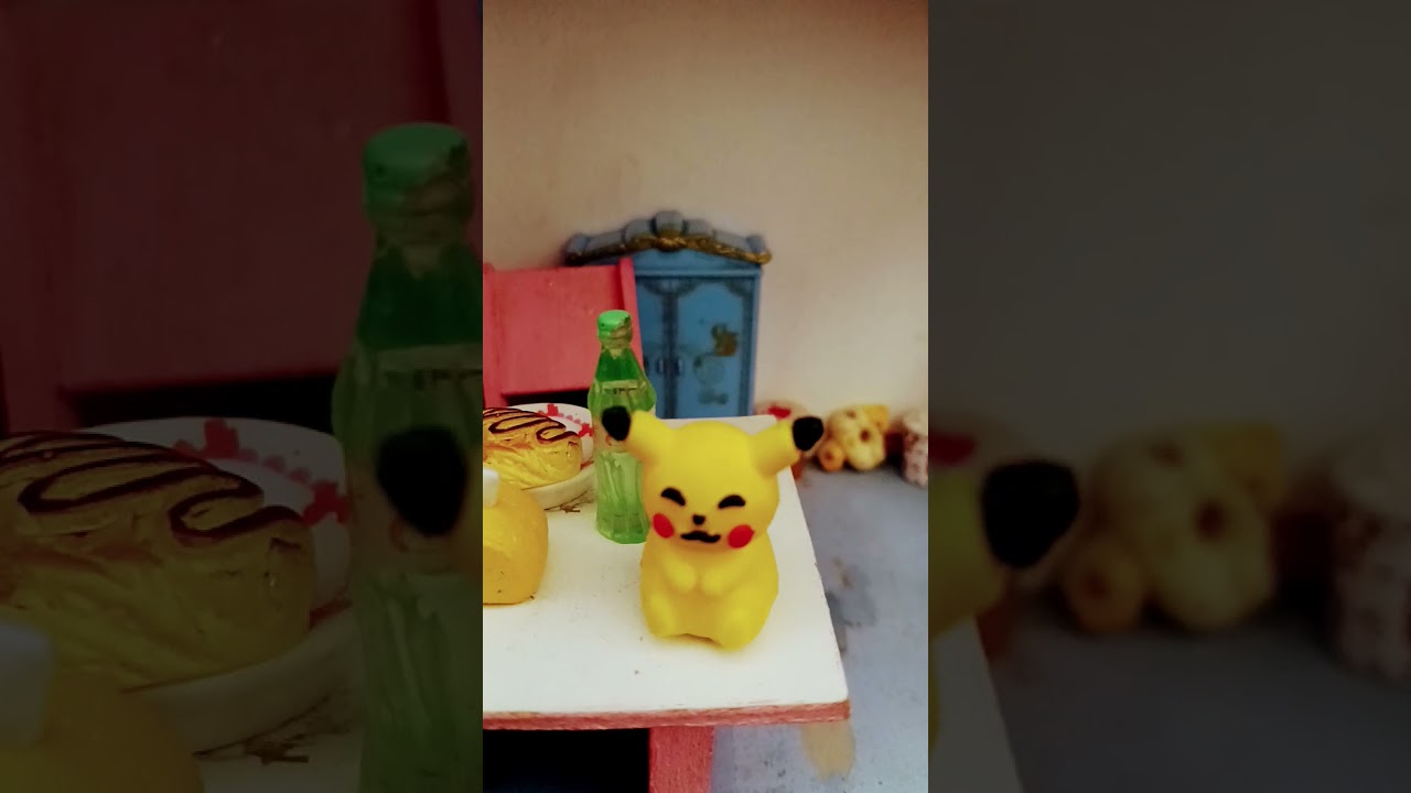 La casita de mi Pikachu y vio un Ferrari y se volvio loco
