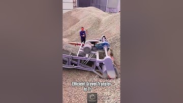 Efficient Gravel Transfer to Trucks with Conveyor Belt Technology