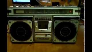 Sharp GF-8585 Radio Cassette Recorder