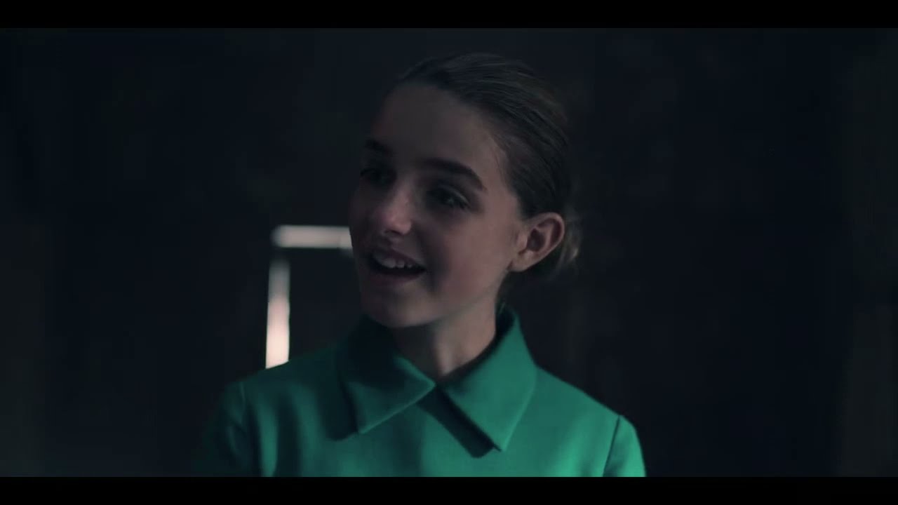 The Handmaid's Tale 4x1 - "Take one, Janine."