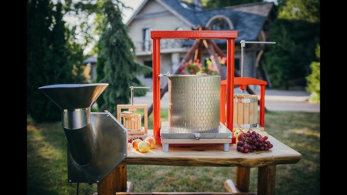 How to Make Almond Milk & More with the Professional Torchietto (Vegetable/Fruit  Press) 