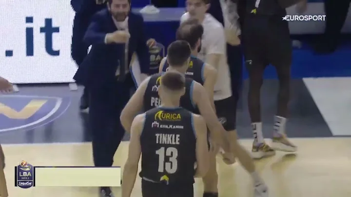 Andrea Pecchia  28 punti in 33 minuti