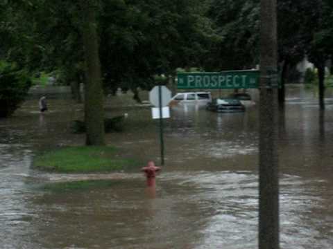 Flooding in Shorewood Wisconsin - Prospect & Bever...
